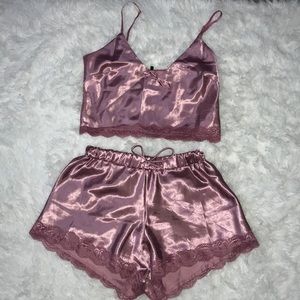 i never wear them :(